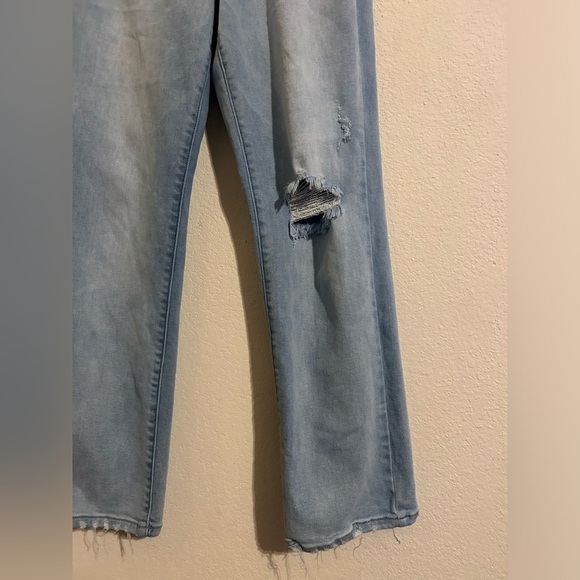 Judy Blue Back Rip 90'S STRAIGHT Light Wash Women’s Sz 7/28 Distressed High Rise - Picture 5 of 11